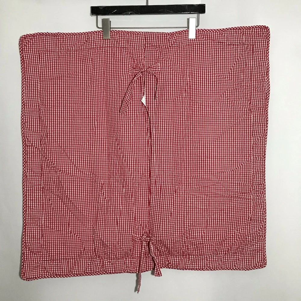 Pottery Barn NEW No Tags (2) Floral Red Gingham Quilted Euro Pillow Shams 28x28
